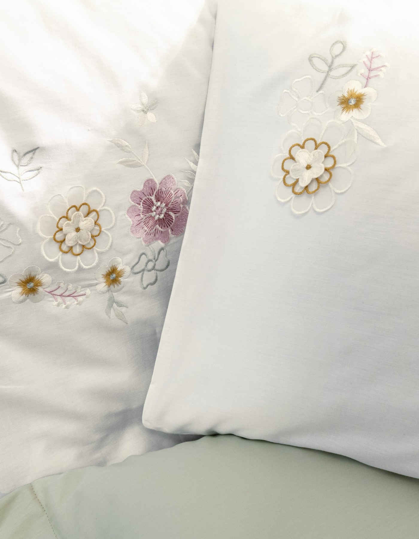 Cotton Box 3D Nakışlı Saten Çift Kişilik Nevresim Takımı Jenika Mint