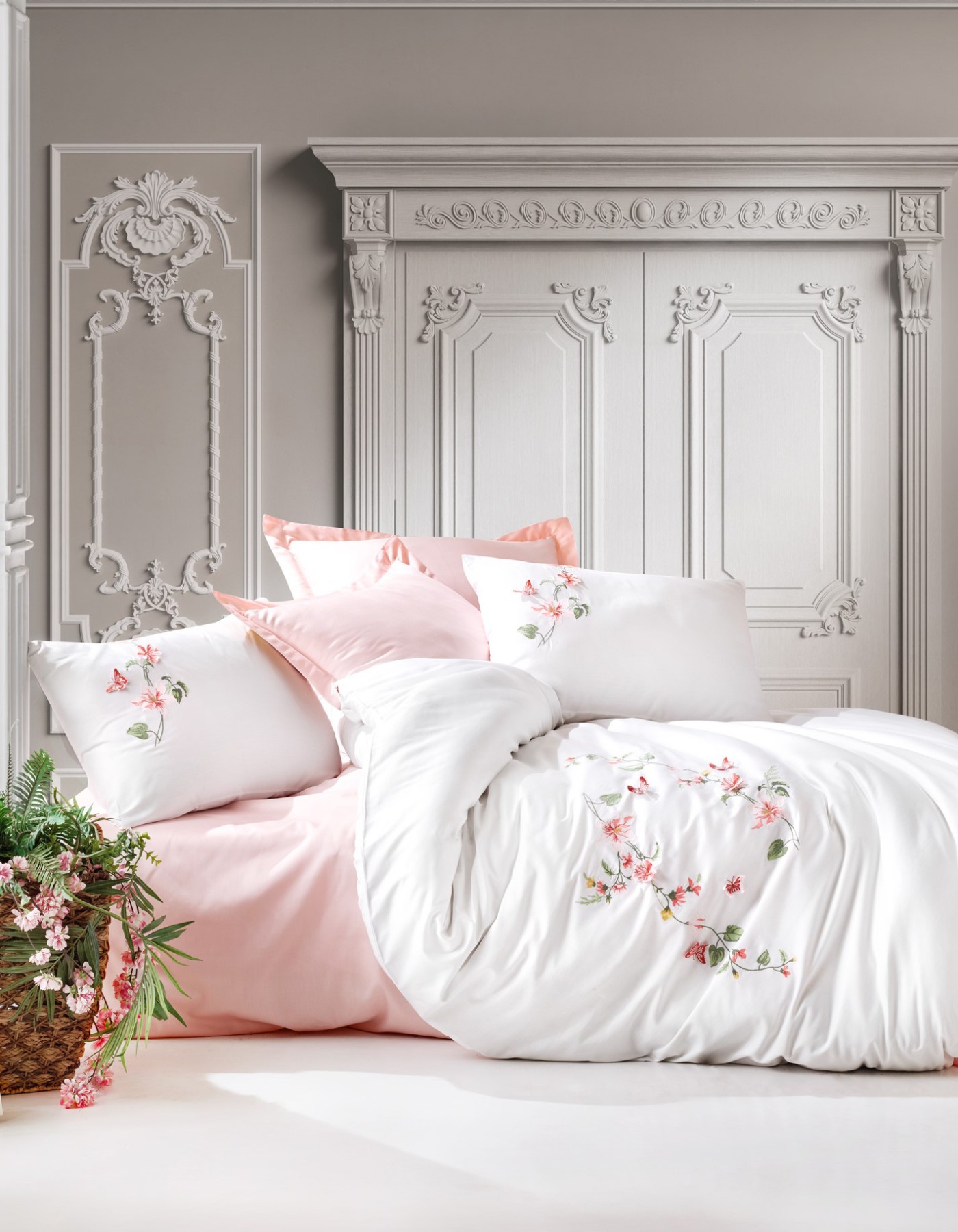 Cotton Box 3D Nakışlı Saten Çift Kişilik Nevresim Takımı Luna Petrol