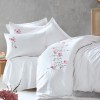 Cotton Box 3D Nakışlı Saten Çift Kişilik Nevresim Takımı Perla Beyaz