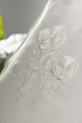 Cotton Box 3D Nakışlı Saten Çift Kişilik Nevresim Takımı Pure Ekru görseli 3