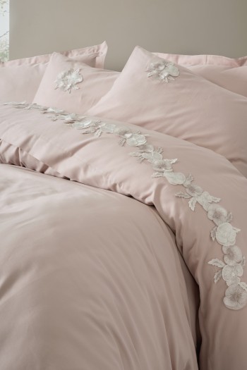 Cotton Box 3D Nakışlı Saten Çift Kişilik Nevresim Takımı Zena Lila