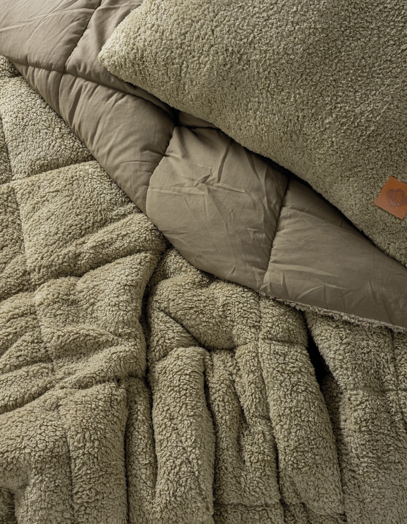 Cotton Box Çift Kişilik Peluş Yorgan Seti Taş 195x215 cm