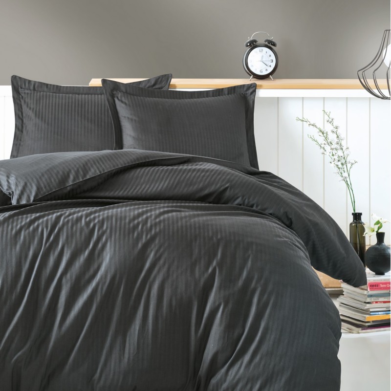 Cotton Box Elegant Stripe Çift Kişilik Nevresim Takımı Saten Antrasit Cotton Box Elegant Stripe Çift Kişilik Nevresim Takımı Saten Antrasit