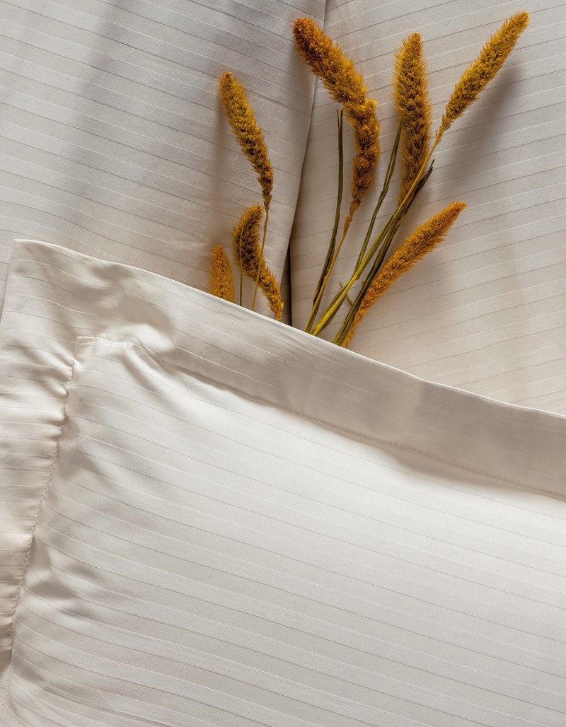Cotton Box Elegant Stripe Çift Kişilik Nevresim Takımı Saten Ekru Cotton Box Elegant Stripe Çift Kişilik Nevresim Takımı Saten Ekru