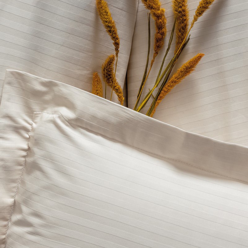 Cotton Box Elegant Stripe Çift Kişilik Nevresim Takımı Saten Ekru Cotton Box Elegant Stripe Çift Kişilik Nevresim Takımı Saten Ekru