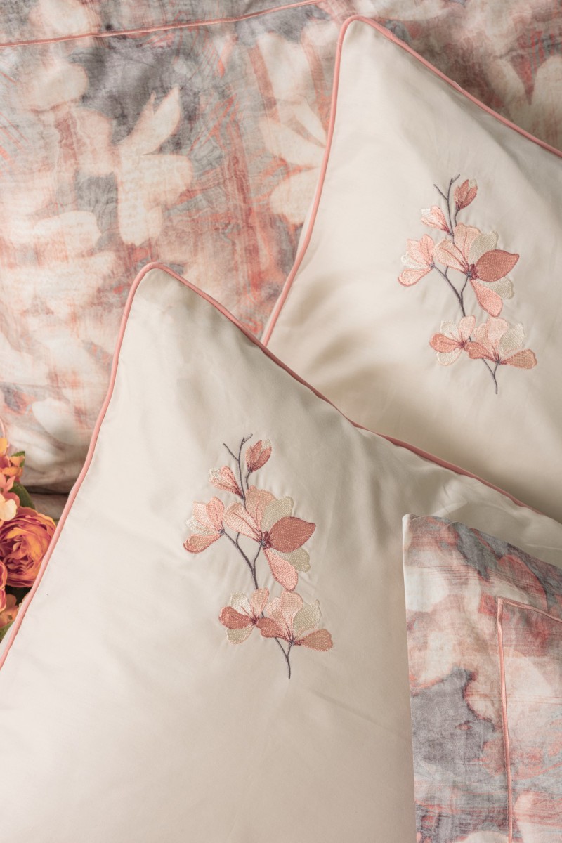Cotton Box Elite Saten Çift Kişilik Nevresim Takımı Layana Pembe detay görseli