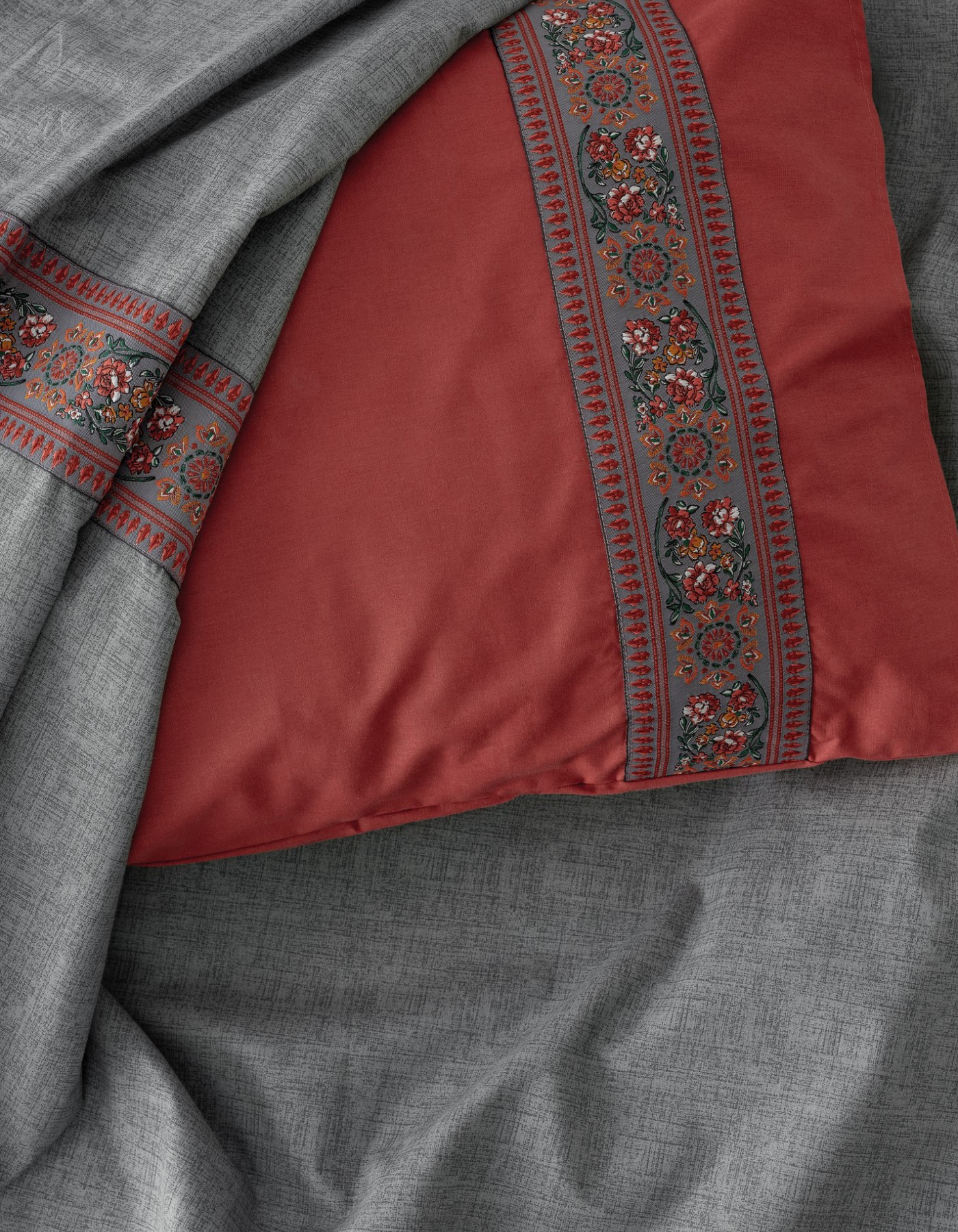 Cotton Box Folk Ark Çift Kişilik Nevresim Takımı Felina Bordo Cotton Box Folk Ark Çift Kişilik Nevresim Takımı Felina Bordo