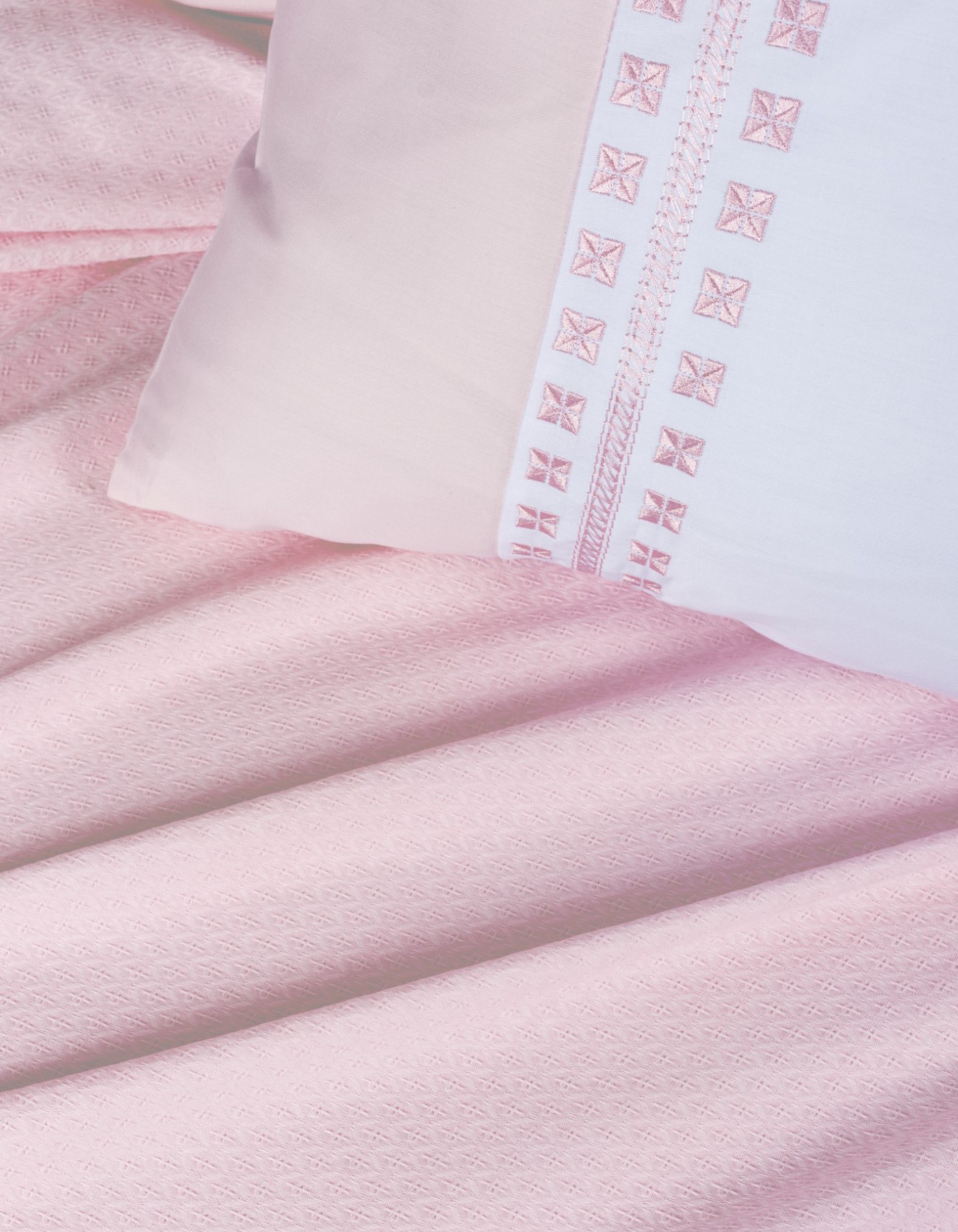 Cotton Box Lusso Bambu Çift Kişilik Pike Takımı Spruce Pudra Cotton Box Lusso Bambu Çift Kişilik Pike Takımı Spruce Pudra
