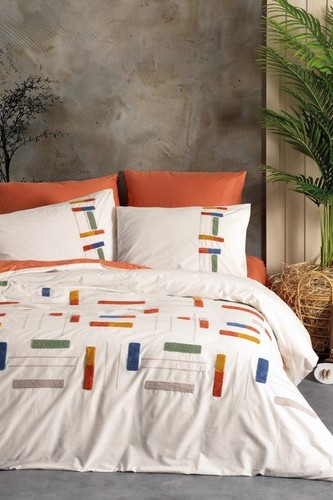 Cotton Box Puff Nakışlı Çift Kişilik Nevresim Takımı Katy Tarcin