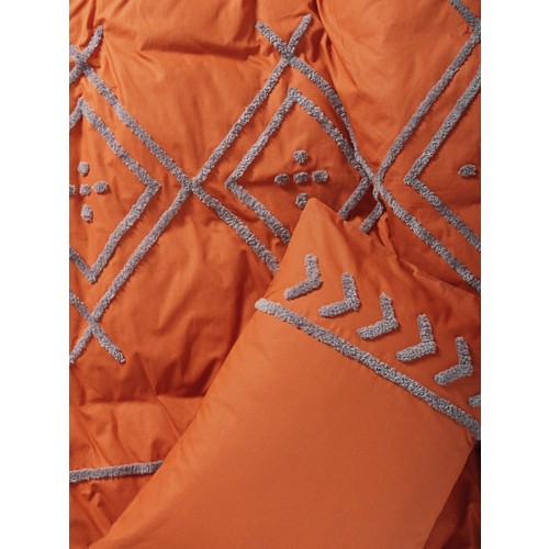 Cotton Box Puff Nakışlı Çift Kişilik Nevresim Takımı Liya Kiremit-Bej Cotton Box Puff Nakışlı Çift Kişilik Nevresim Takımı Liya Kiremit-Bej