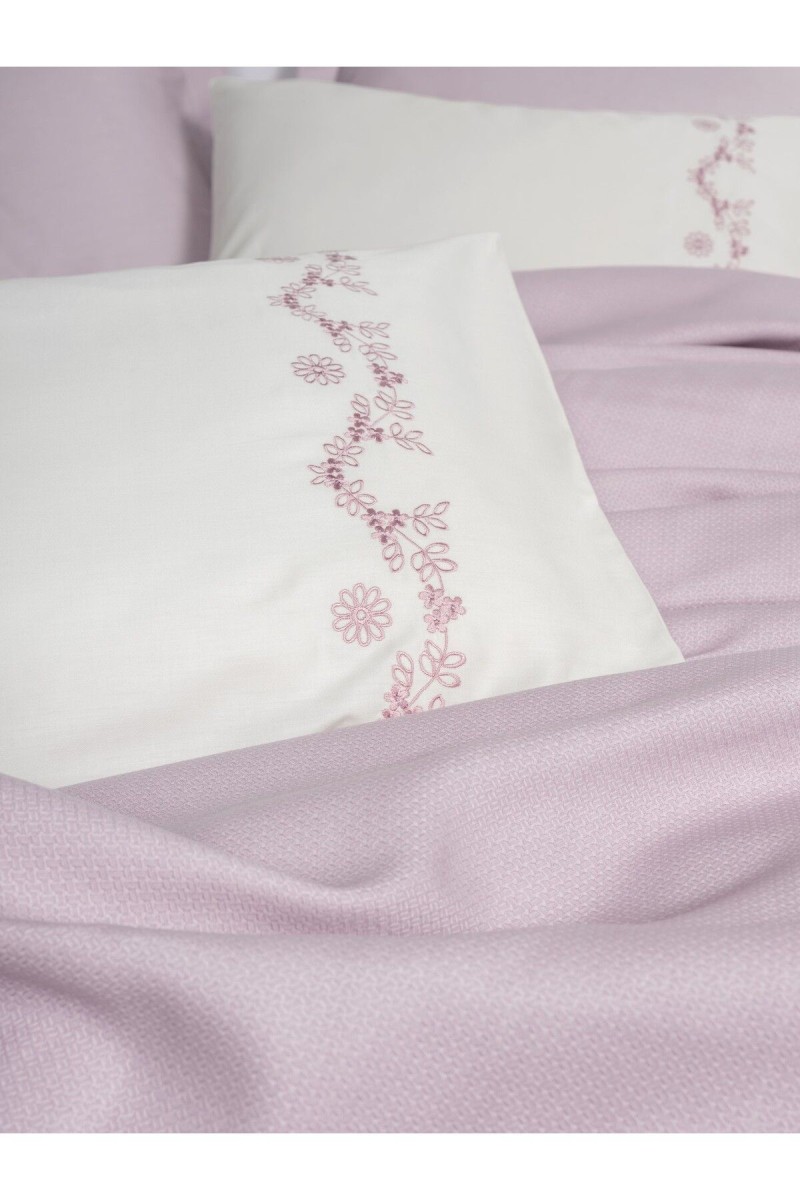Cotton Box Serenity Bambu Çift Kişilik Pike Takımı Vaila Lila detay görseli