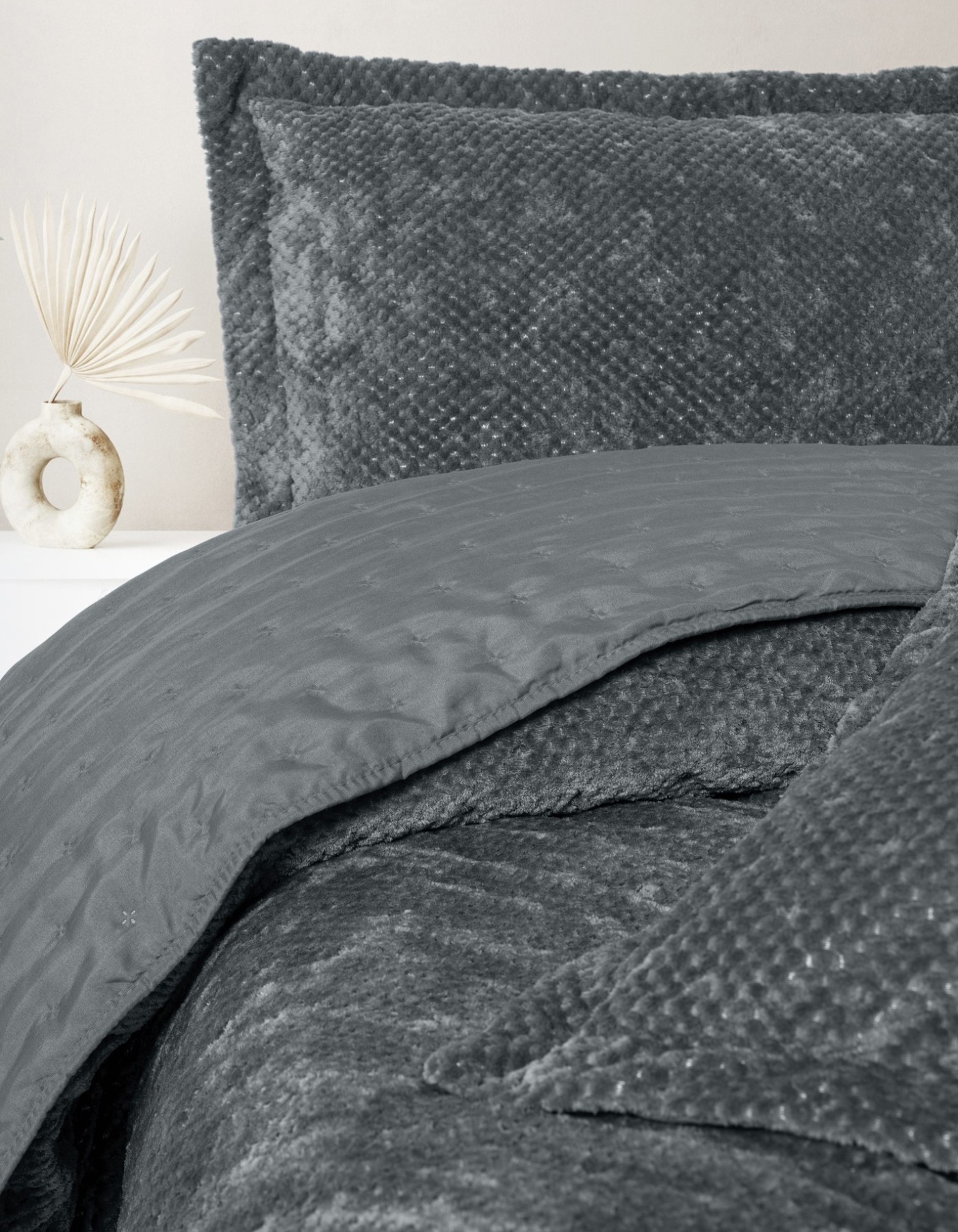 Cotton Box Softnest Çift Kişilik Yatak Örtüsü Boleta K.Gri Cotton Box Softnest Çift Kişilik Yatak Örtüsü Boleta K.Gri