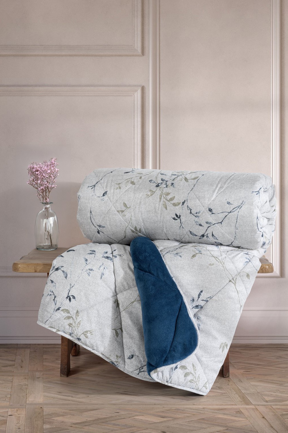 Cotton Box Velvet Çift Kişilik Yorgan Nitsa Denim 195x215 cm Cotton Box Velvet Çift Kişilik Yorgan Nitsa Denim 195x215 cm