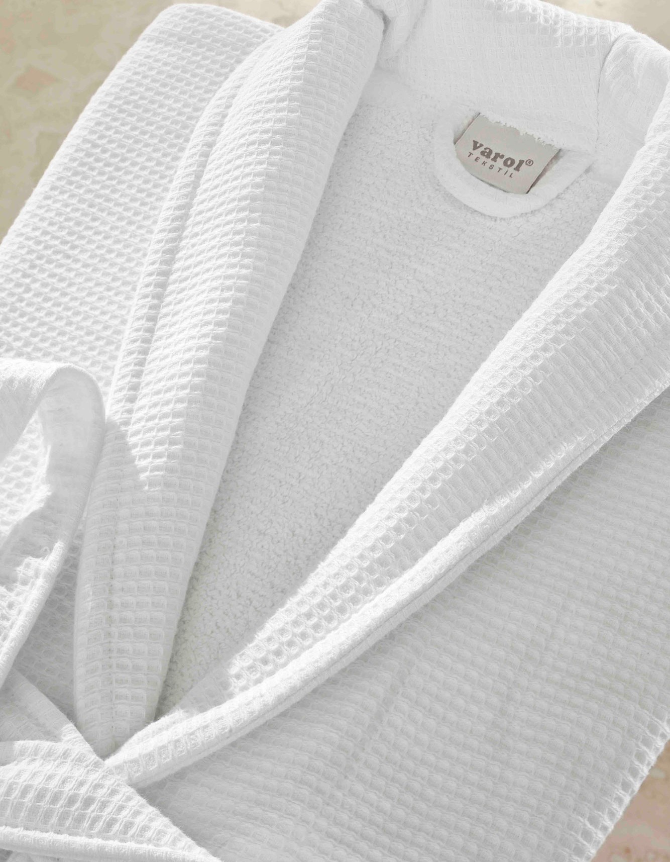 Eresbos Serisi Şal Yaka Otel Bornozu Eresbos Serisi Şal Yaka Otel Bornozu