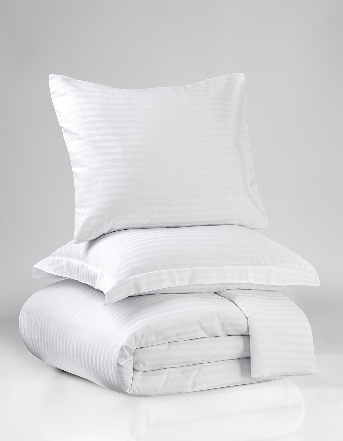 Hermes Serisi 83Tel Pamuk Polyester Saten Otel Nevresim Takımı 1cm Çizgili