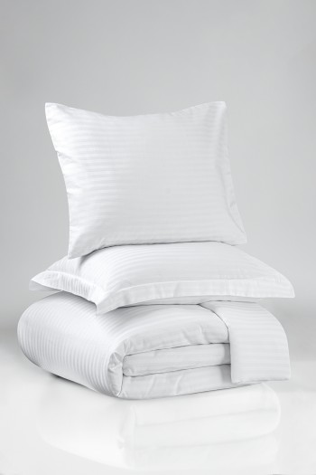 Hermes Serisi 83Tel Pamuk Polyester Saten Otel Nevresim Takımı 1cm Çizgili