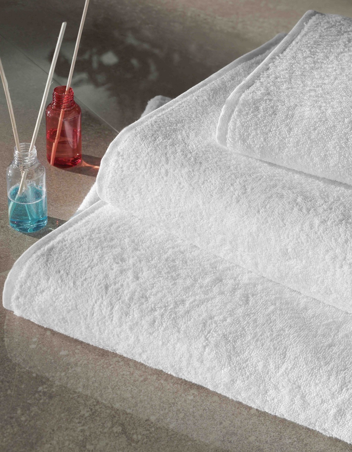 İmeria Serisi 16/1 Ring İplik Otel Havlusu