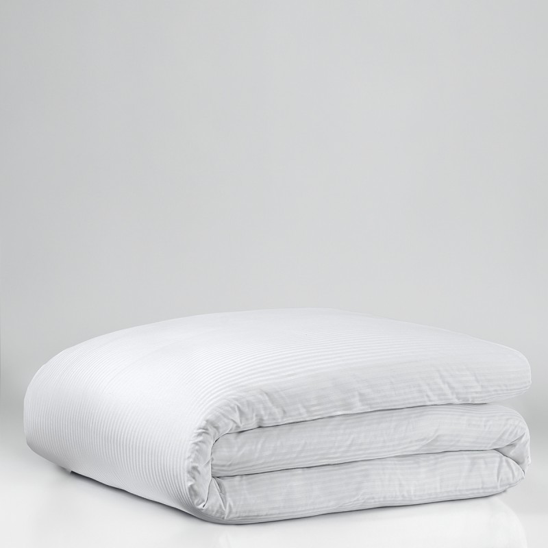 Risus Serisi 83Tel Pamuk Saten Otel Nevresimi 0,5cm Çizgili