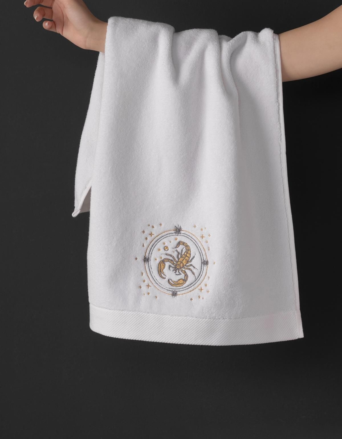 Varol Lüks Microcotton Burç Nakışlı Havlu Seti – Yumuşak & Dayanıklı Varol Lüks Microcotton Burç Nakışlı Havlu Seti – Yumuşak & Dayanıklı