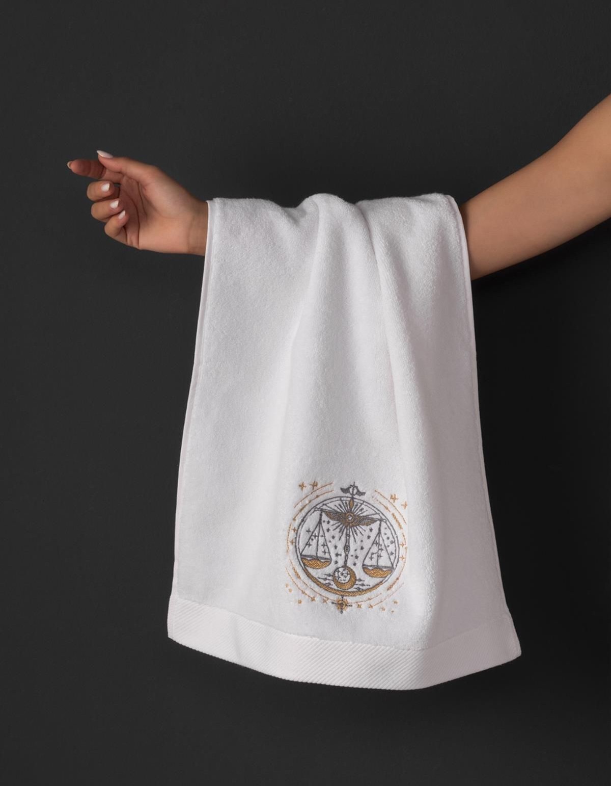 Varol Lüks Microcotton Burç Nakışlı Havlu Seti – Yumuşak & Dayanıklı Varol Lüks Microcotton Burç Nakışlı Havlu Seti – Yumuşak & Dayanıklı