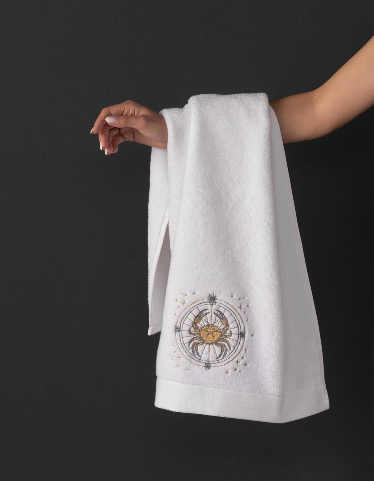 Varol Lüks Microcotton Burç Nakışlı Havlu Seti – Yumuşak & Dayanıklı Varol Lüks Microcotton Burç Nakışlı Havlu Seti – Yumuşak & Dayanıklı