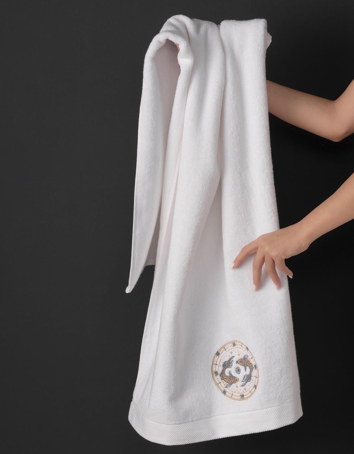 Varol Lüks Microcotton Burç Nakışlı Havlu Seti – Yumuşak & Dayanıklı Varol Lüks Microcotton Burç Nakışlı Havlu Seti – Yumuşak & Dayanıklı