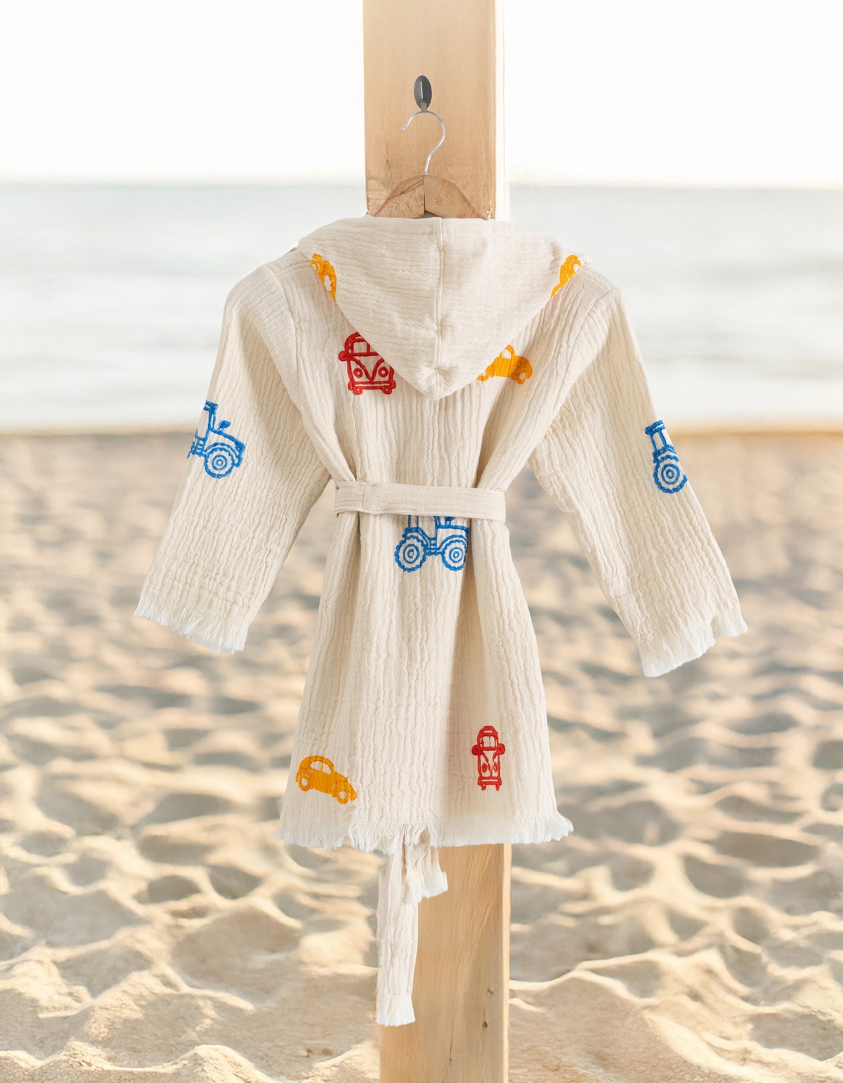 Varol %100 Organik, El İşçiliği Taş Baskı Çocuk Bornozu - Trafik Varol %100 Organik, El İşçiliği Taş Baskı Çocuk Bornozu - Trafik