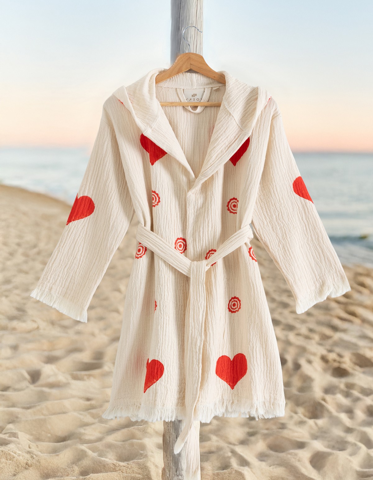 Varol %100 Organik, El İşçiliği Taş Baskı Garson Boy Bornozu - Lovely Varol %100 Organik, El İşçiliği Taş Baskı Garson Boy Bornozu - Lovely