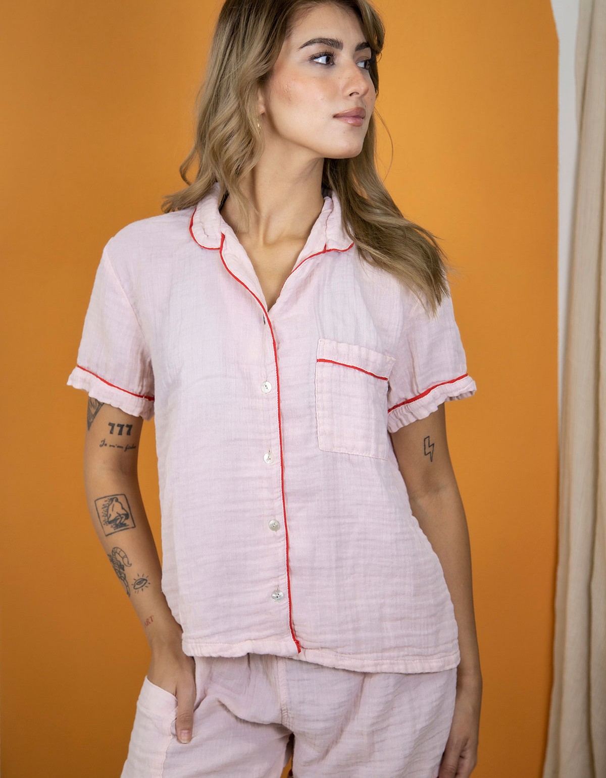 Varol %100 Pamuk Müslin Kadın Şortlu Pijama & Ev Giyim Takımı – Pembe Varol %100 Pamuk Müslin Kadın Şortlu Pijama & Ev Giyim Takımı – Pembe