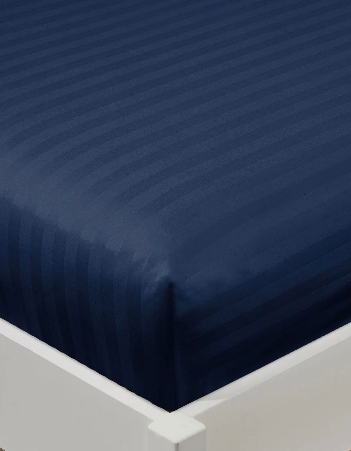Varol %100 Pamuk Saten Stripe Battal Boy (King Size) Lastikli Çarşaf Takımı – 30 cm – 2 Yastık Kılıfı – 180x200
