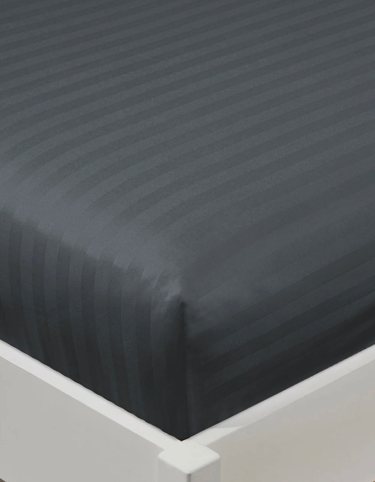 Varol %100 Pamuk Saten Stripe Tek Kişilik Lastikli Çarşaf Takımı – 30 cm – 1 Yastık Kılıfı Varol %100 Pamuk Saten Stripe Tek Kişilik Lastikli Çarşaf Takımı – 30 cm – 1 Yastık Kılıfı