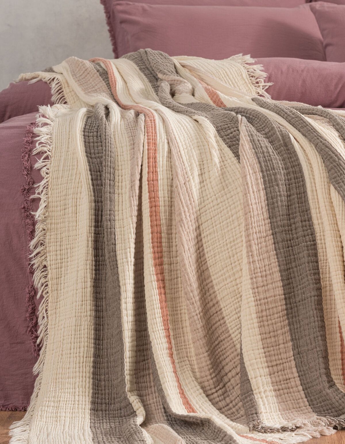 Varol 4 Katlı %100 Pamuk Müslin Pike & Yatak Örtüsü – 230x250 cm