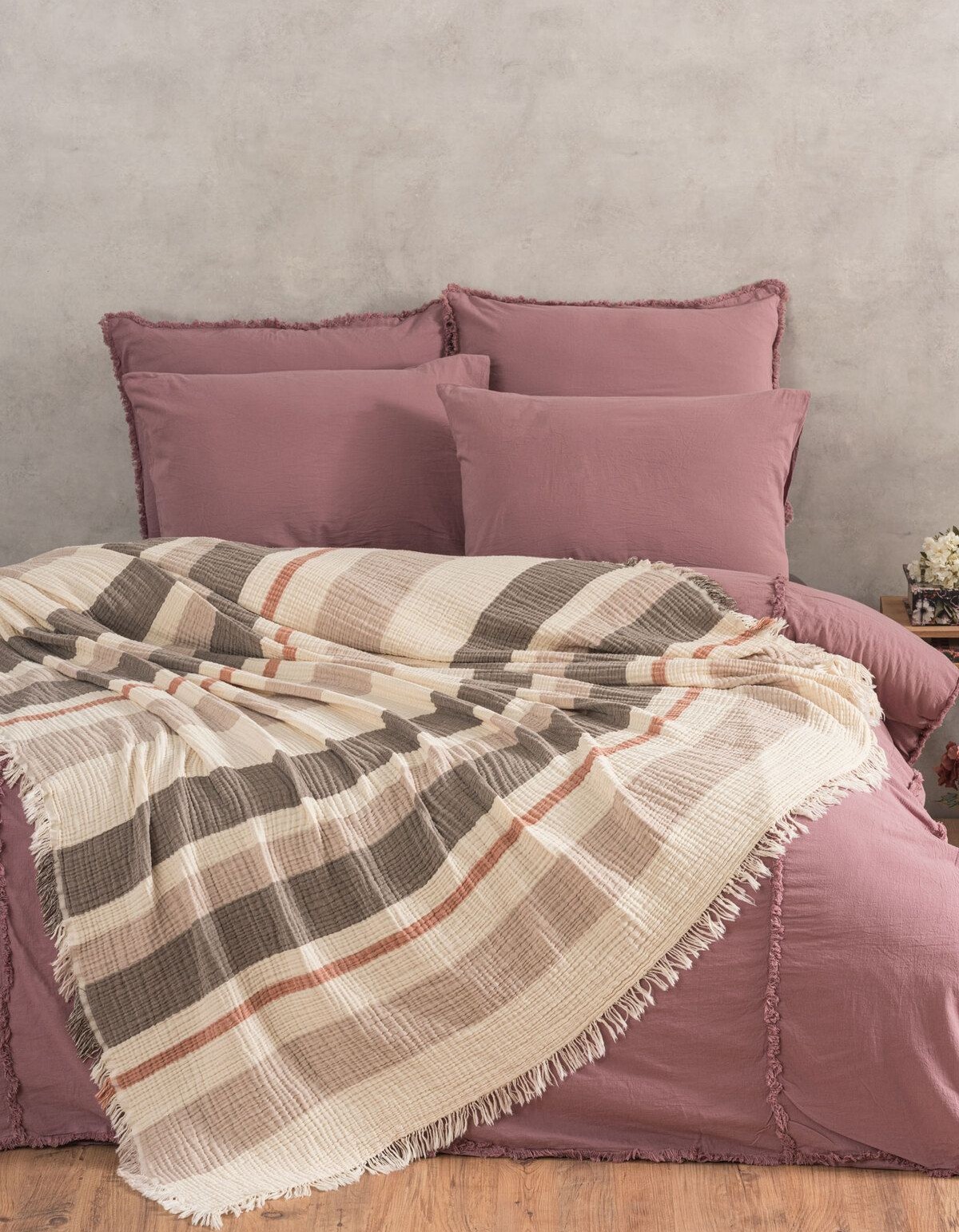 Varol 4 Katlı %100 Pamuk Müslin Pike & Yatak Örtüsü – 230x250 cm