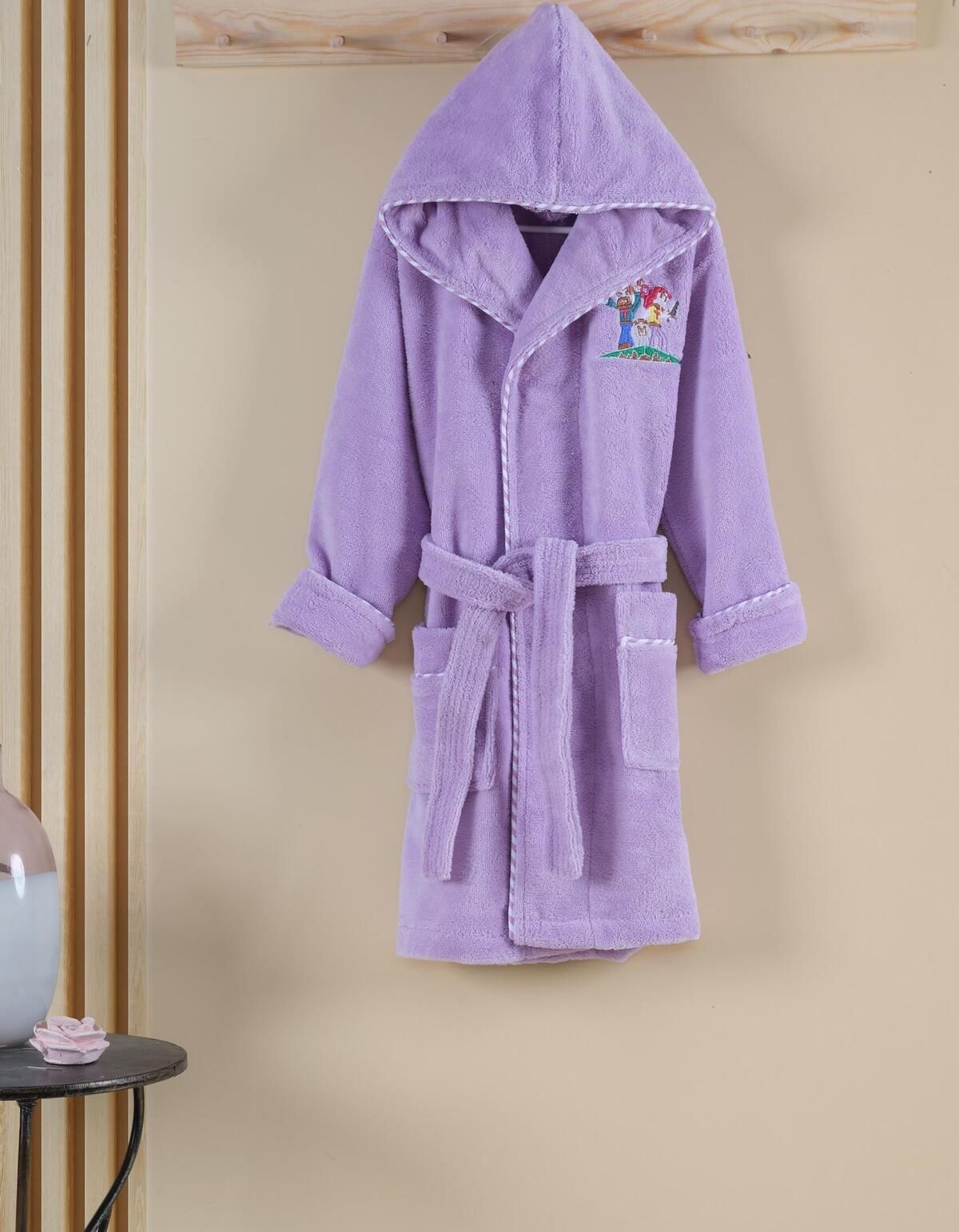 Varol Bambu Nakışlı Çocuk Bornozu - M.Craft Varol Bambu Nakışlı Çocuk Bornozu - M.Craft