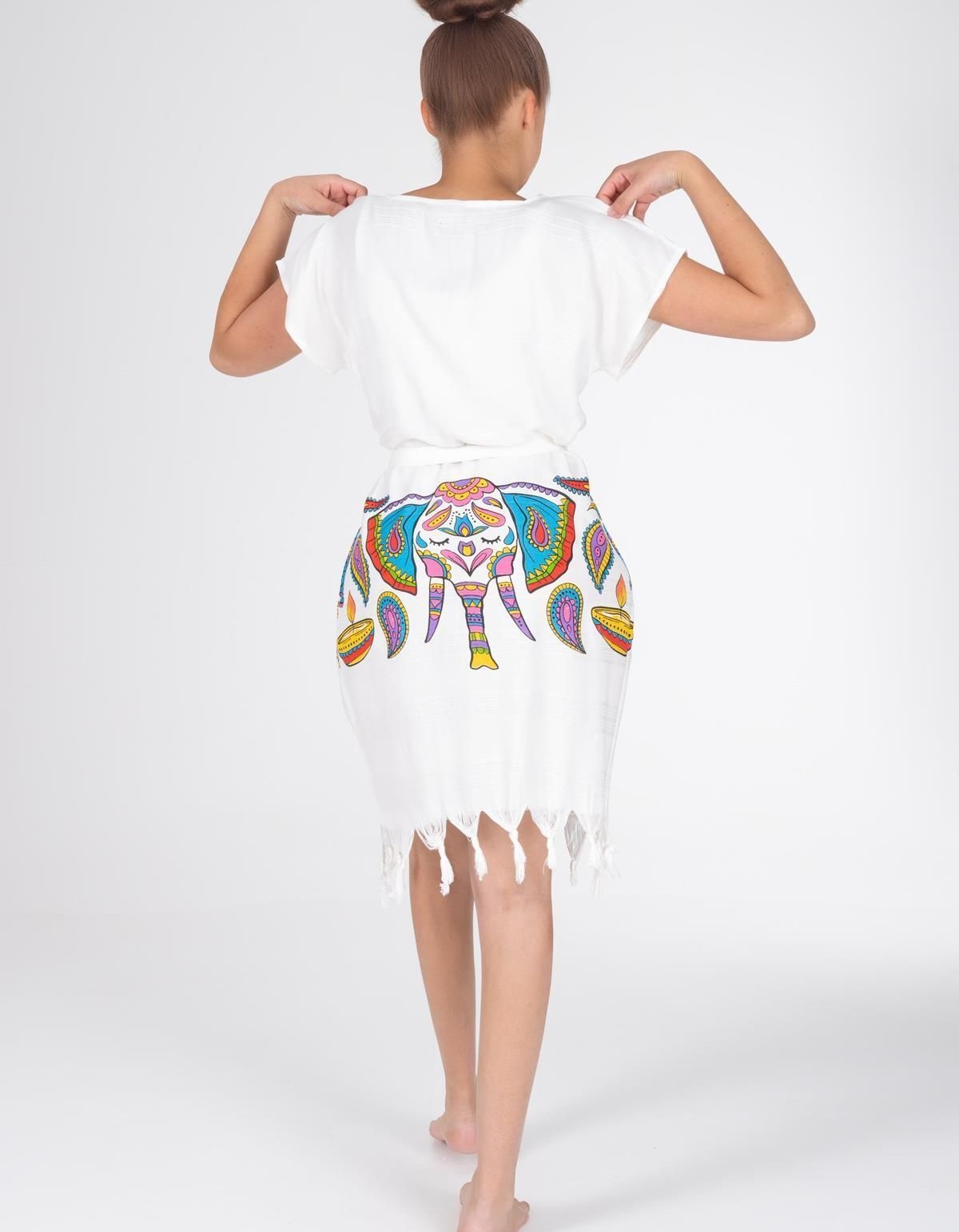 Varol Baskılı Bambu Plaj Elbisesi Varol Baskılı Bambu Plaj Elbisesi