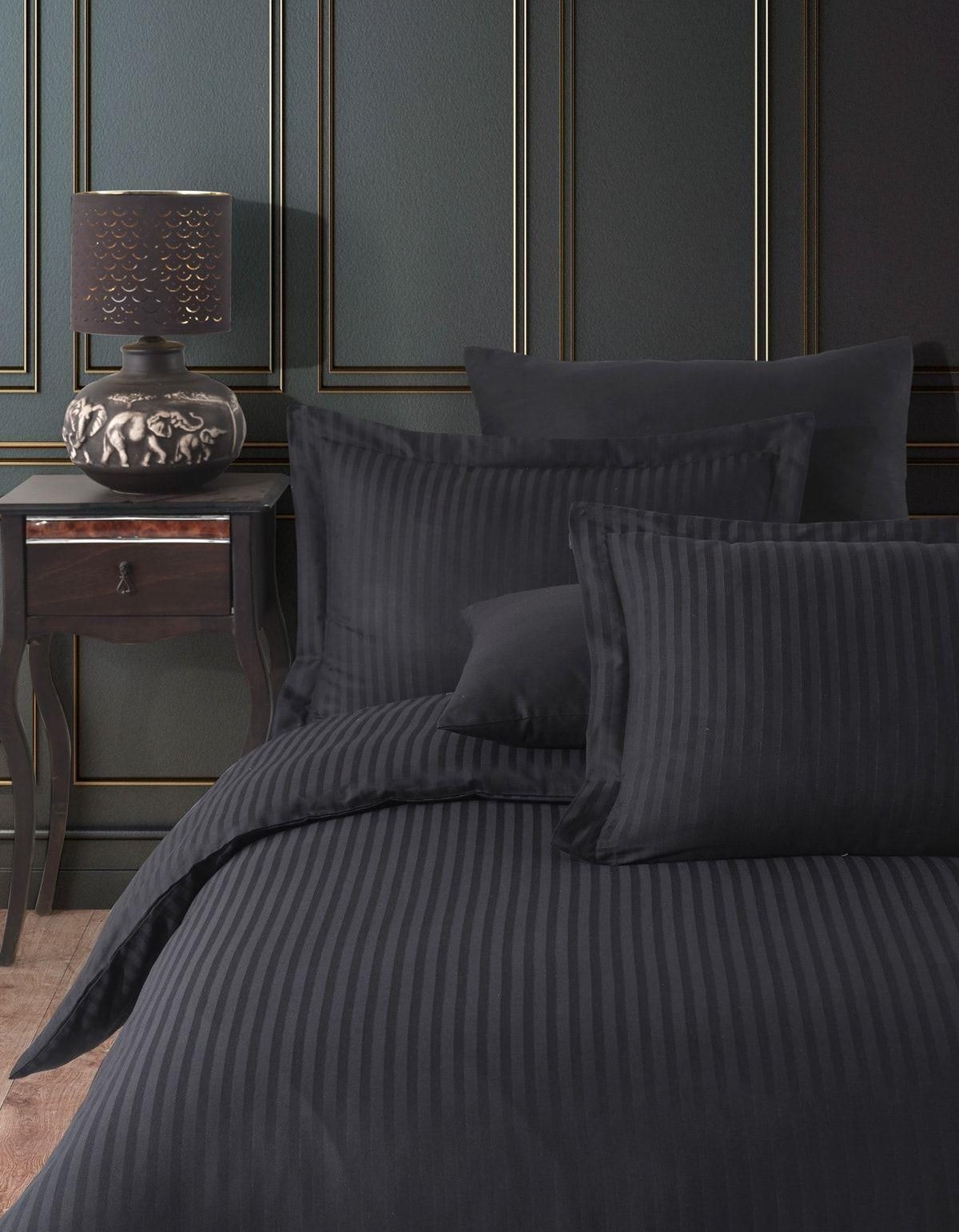 Varol Çift Kişilik Saten Çizgili Nevresim Takımı – Lastikli Çarşaf, Parlak ve Yumuşak Kumaş