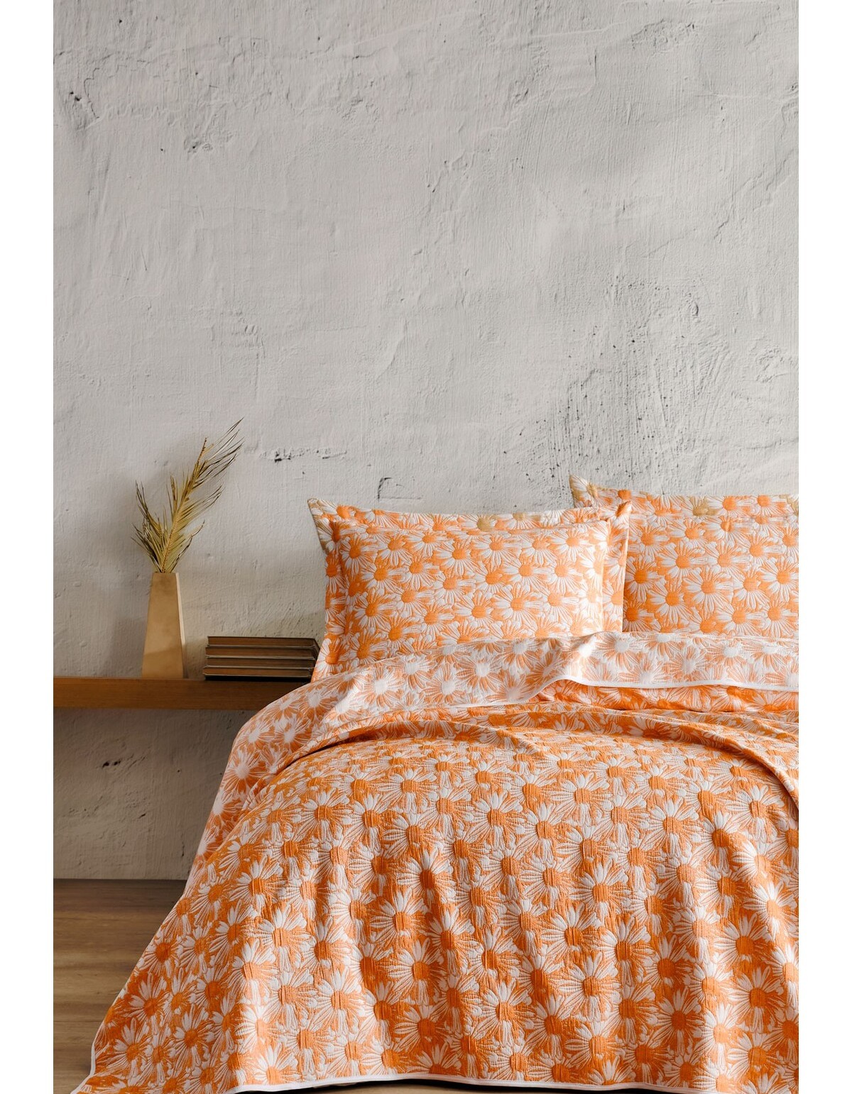 Varol Daisy Çift Kişilik Yatak Örtüsü Varol Daisy Çift Kişilik Yatak Örtüsü