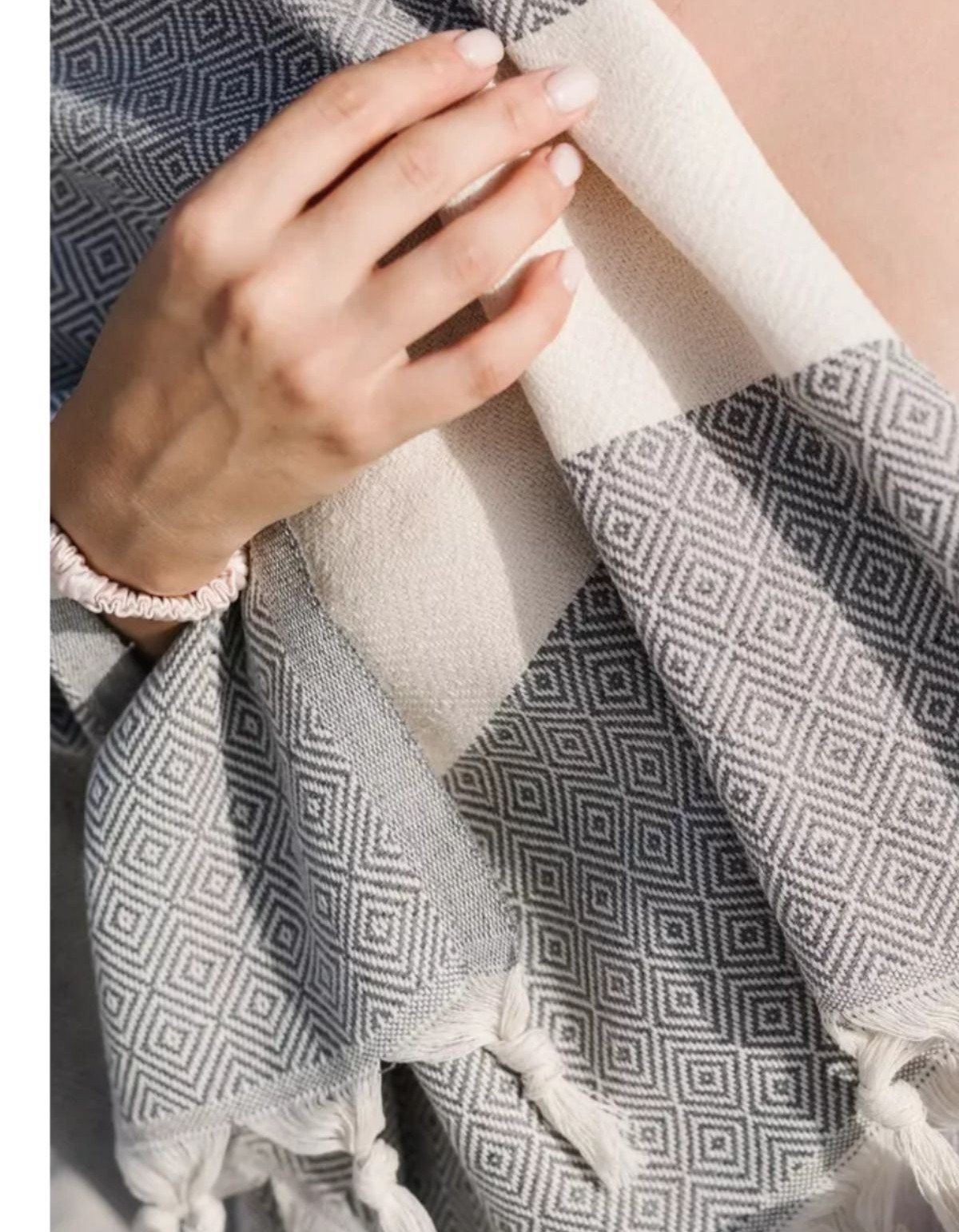 Varol Elmas Yöresel Peştemal – 100x180 cm | %100 Pamuk Varol Elmas Yöresel Peştemal – 100x180 cm | %100 Pamuk