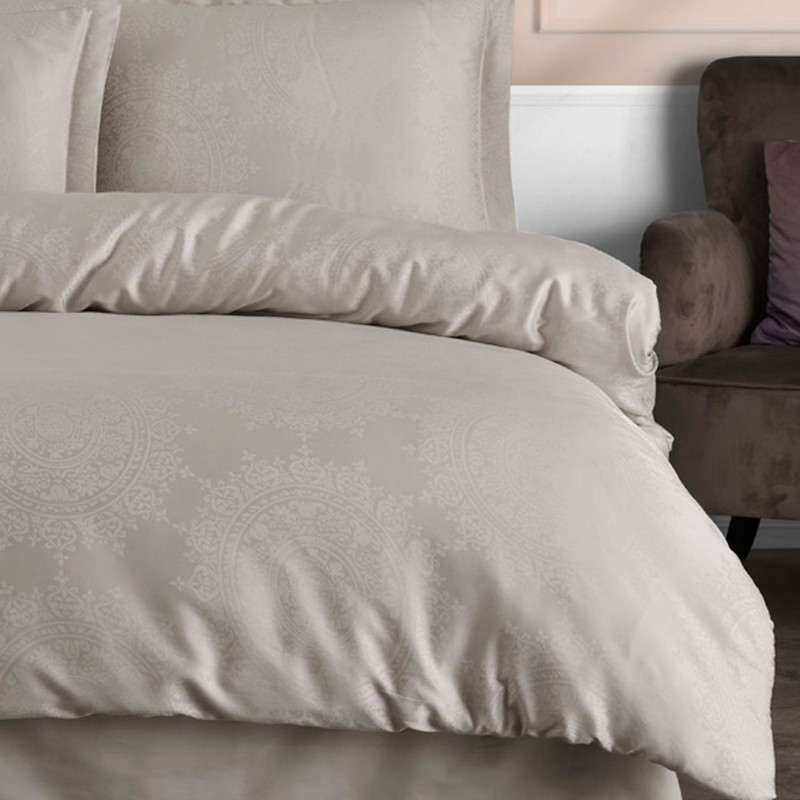 Varol (Family Size) Liyosel Jakar Nevresim Takımı - Nothingham Taş Varol (Family Size) Liyosel Jakar Nevresim Takımı - Nothingham Taş