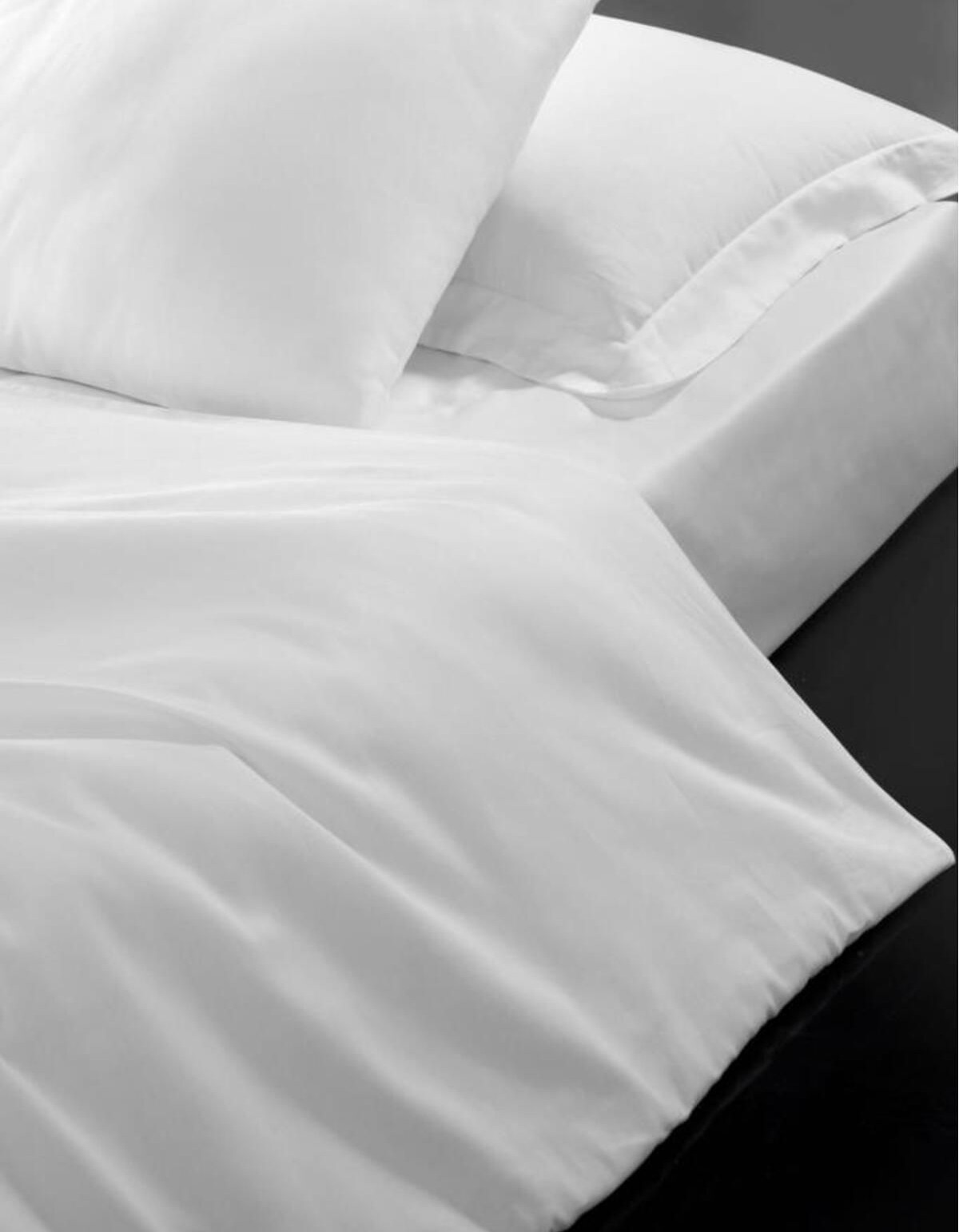 Varol Fors Serisi Otel Çarşafı 280x280 120 Tel Varol Fors Serisi Otel Çarşafı 280x280 120 Tel