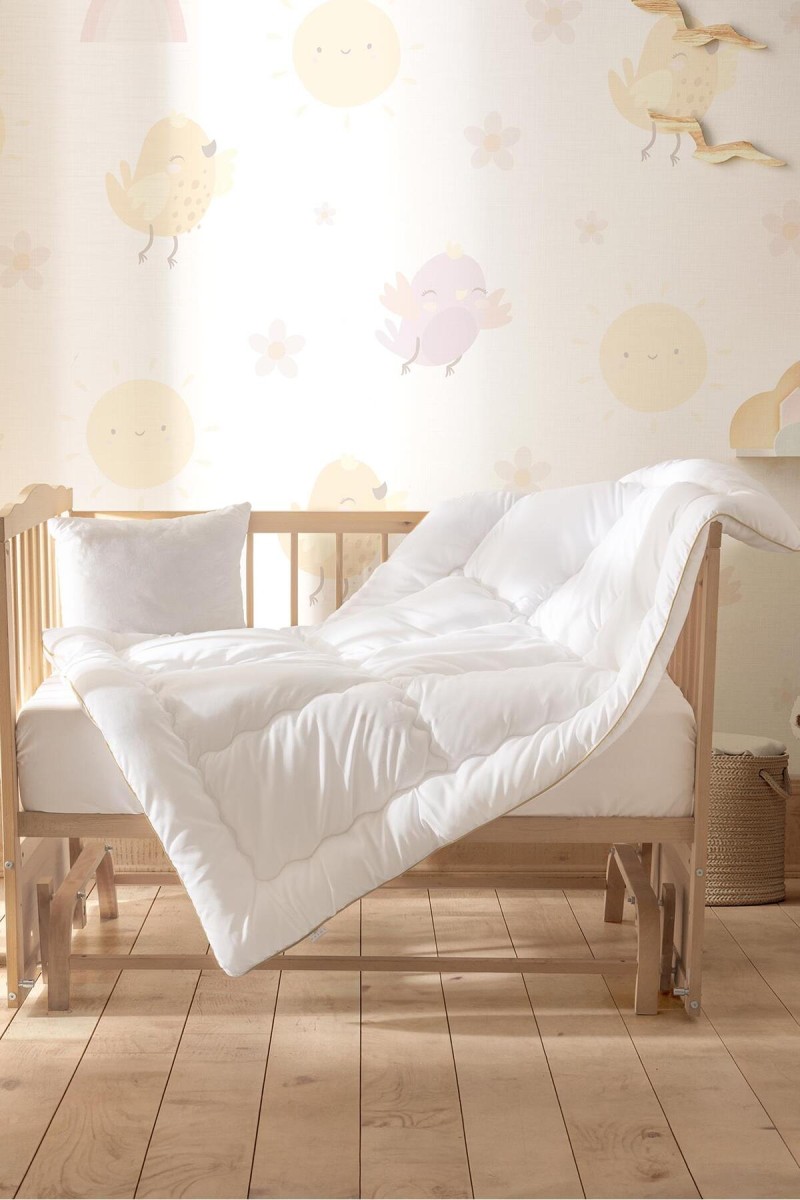 Varol Gold Serisi Bebek Yorganı 95x145cm