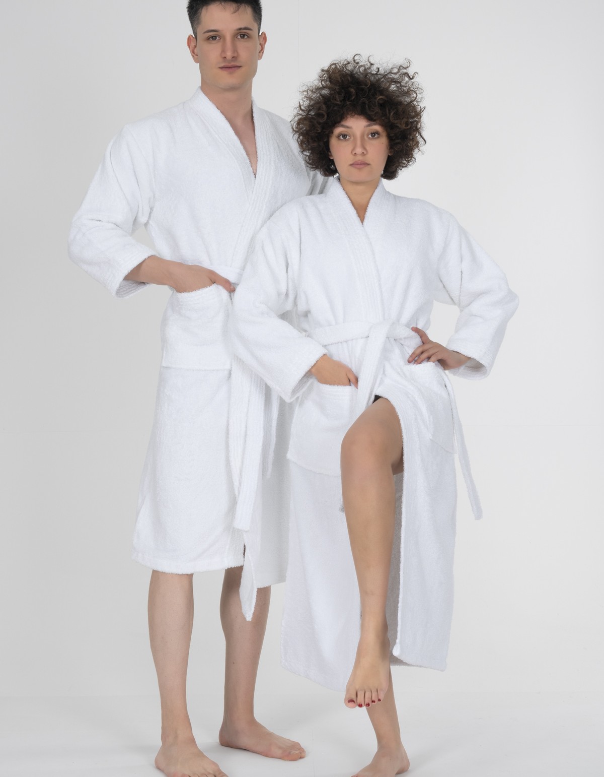 Varol Hera Serisi Bukle Otel Bornozu 1100gr