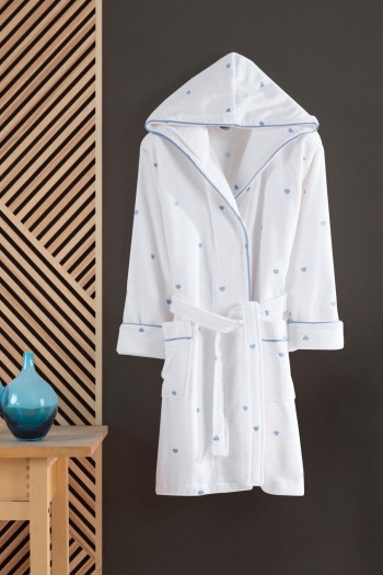 Varol Kalpli Nakışlı %100 Pamuk Love Serisi Bornoz Varol Kalpli Nakışlı %100 Pamuk Love Serisi Bornoz