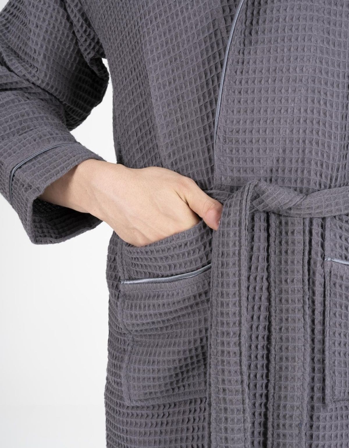 Varol Kaos Serisi Şal Yaka Pike Bornoz Sabahlık Varol Kaos Serisi Şal Yaka Pike Bornoz Sabahlık