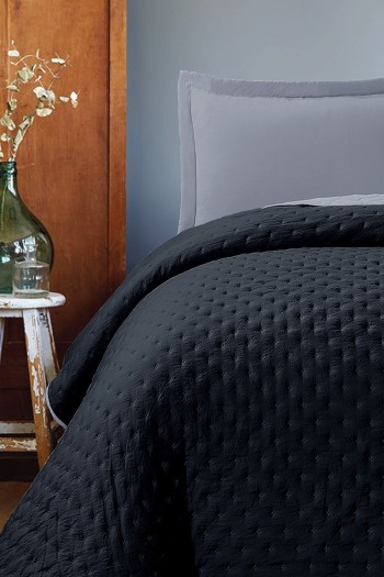 Varol Kapitoneli Çift Taraflı Yatak Örtüsü – 240x260 cm Siyah