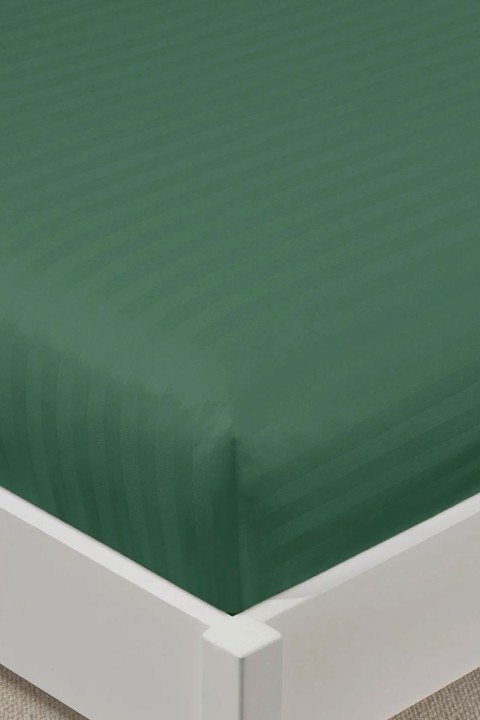 Varol %100 Pamuk Saten Stripe Battal Boy (King Size) Lastikli Çarşaf Takımı – 30 cm – 2 Yastık Kılıfı – 180x200 YEŞİL