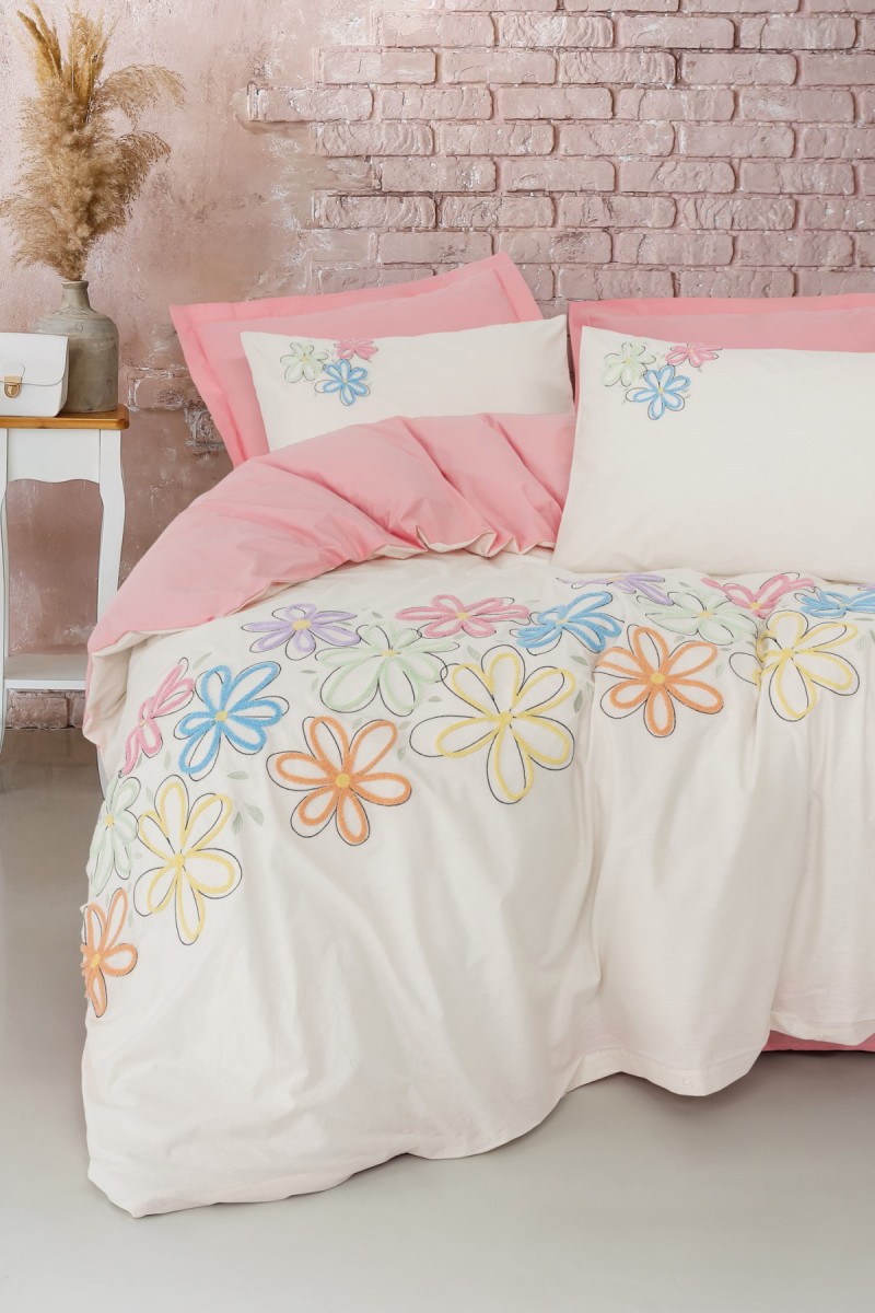 Cotton Box Puff Nakışlı Çift Kişilik Nevresim Takımı Bellis Pembe