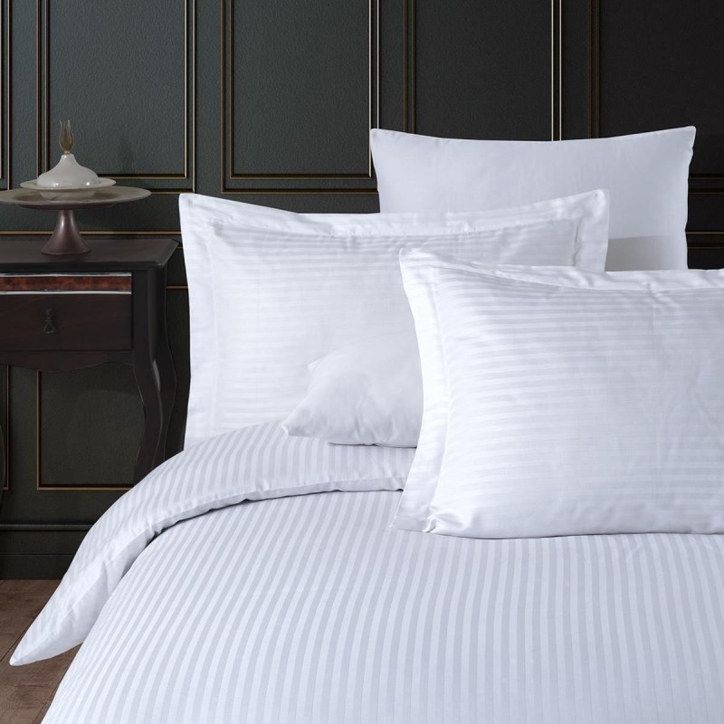 Varol Çarşafı Lastikli Saten Çizgili Çift Kişilik Nevresim Takım