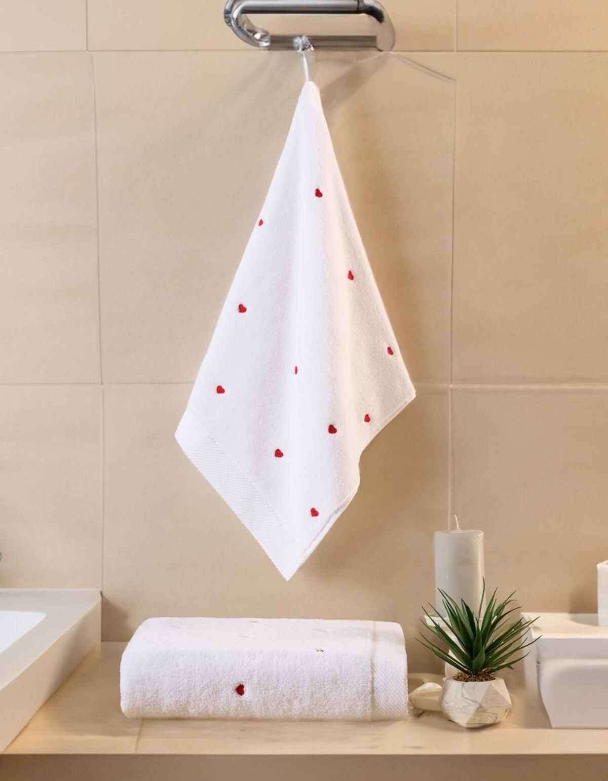 Varol Love Serisi Nakışlı Micro Cotton Banyo Havlu Seti