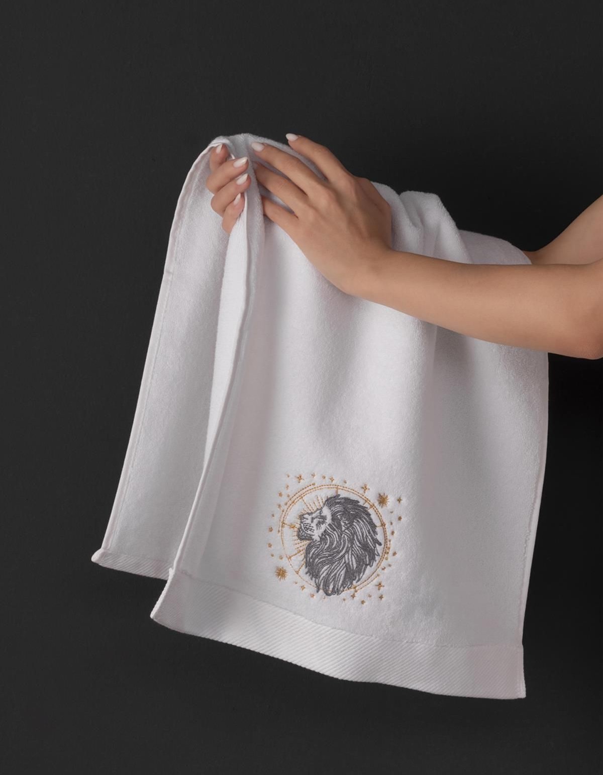 Varol Lüks Microcotton Burç Nakışlı Havlu Seti – Yumuşak & Dayanıklı Varol Lüks Microcotton Burç Nakışlı Havlu Seti – Yumuşak & Dayanıklı